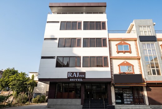 Hotel Raj Inn