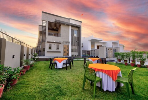 Yasho Villas Entire 3 BHK on First Floor