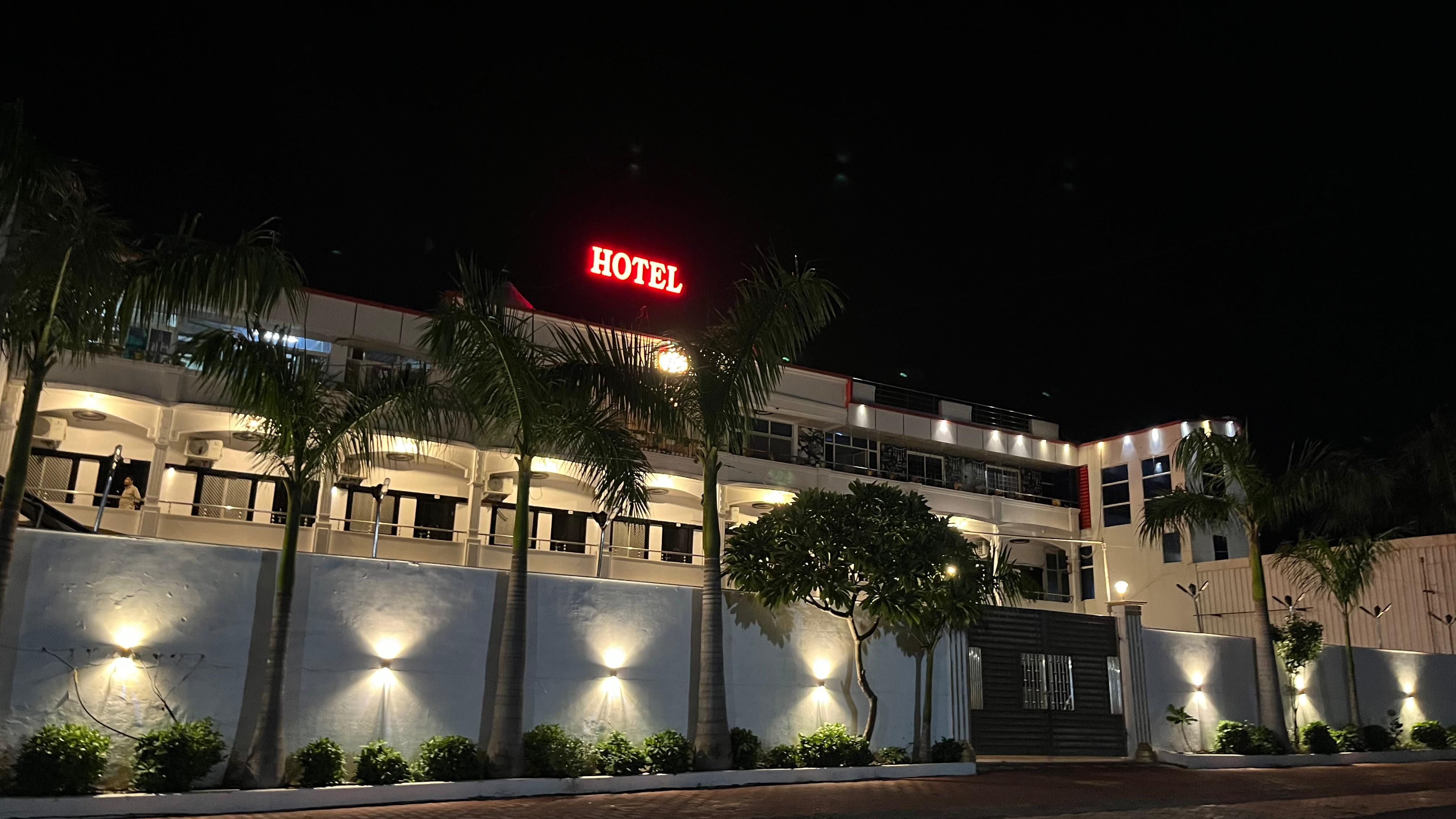Shanti Heritage Resort