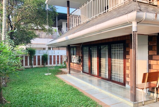 Luxury 5 bed house near Panampalli Nagar, Kochi