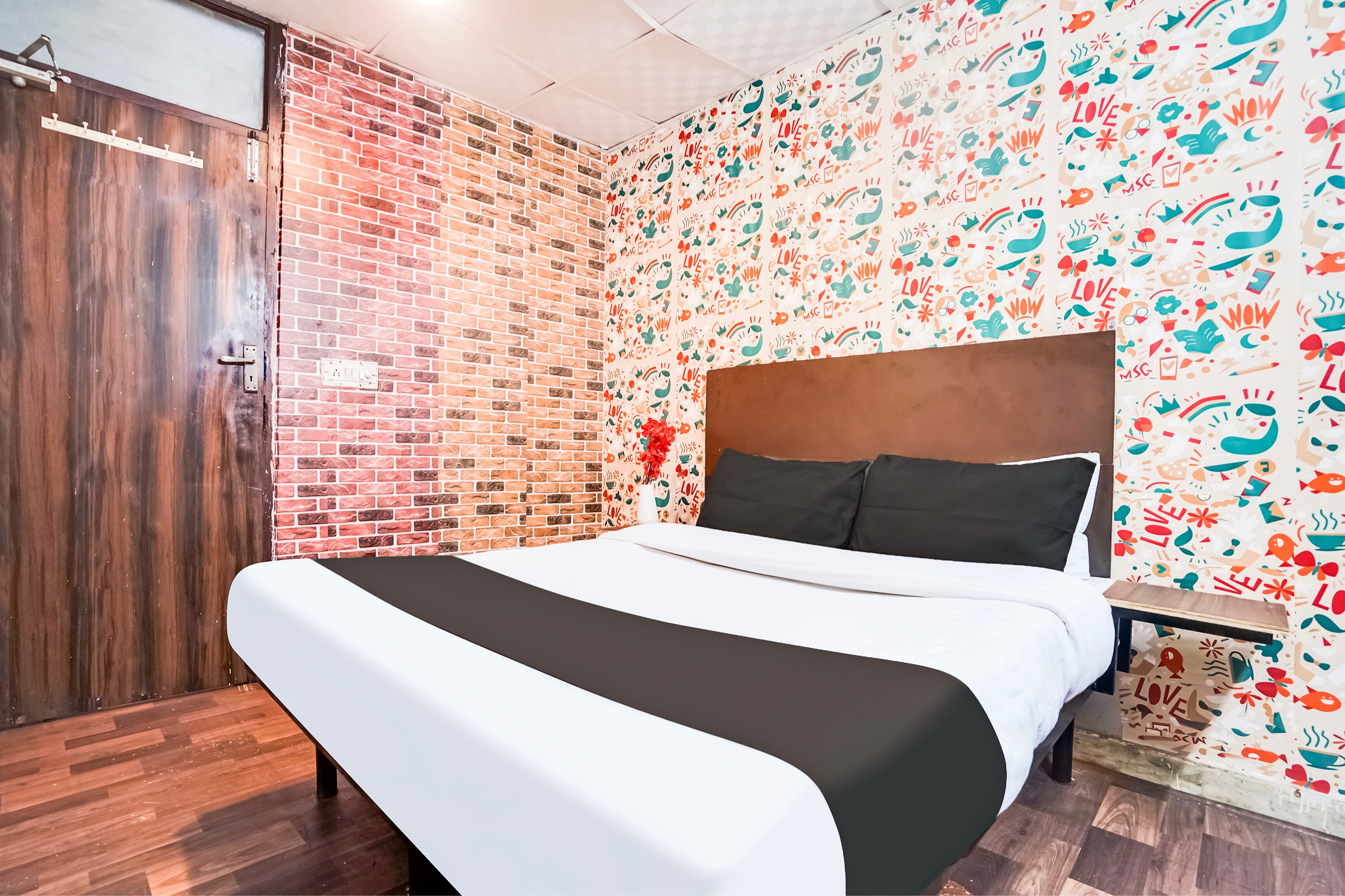HOTEL O ELITE STAY