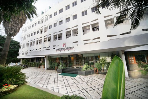 Shree Panchratna Hotel