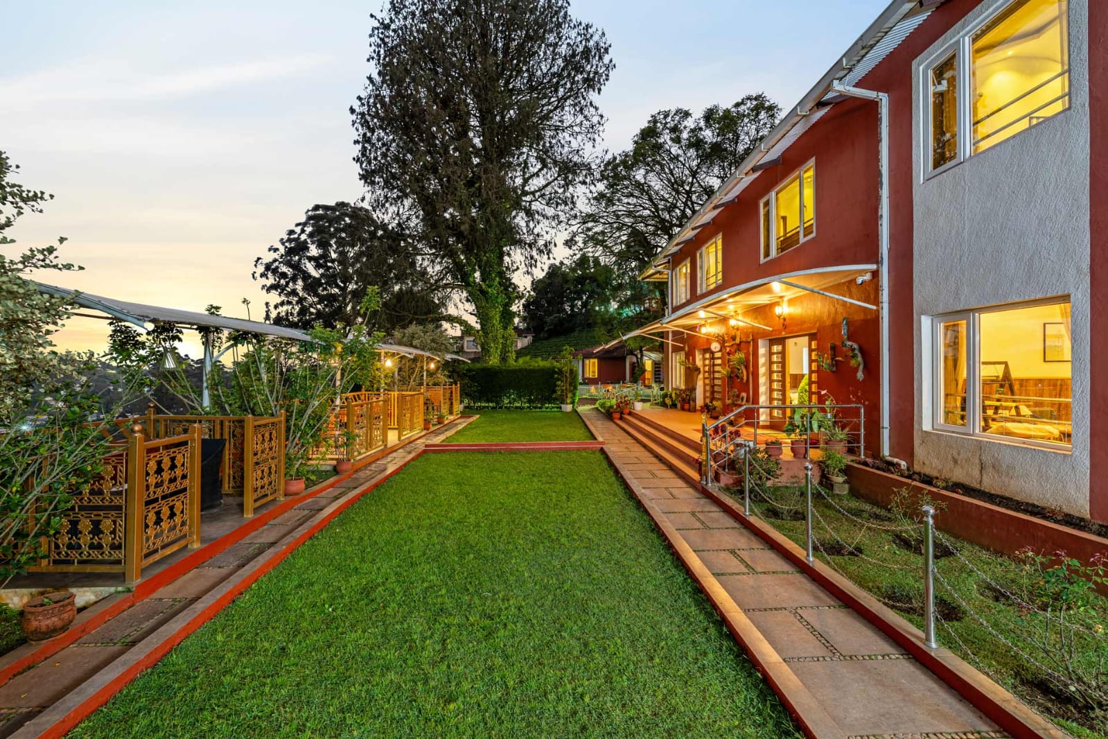 LAKSHMI RETREAT