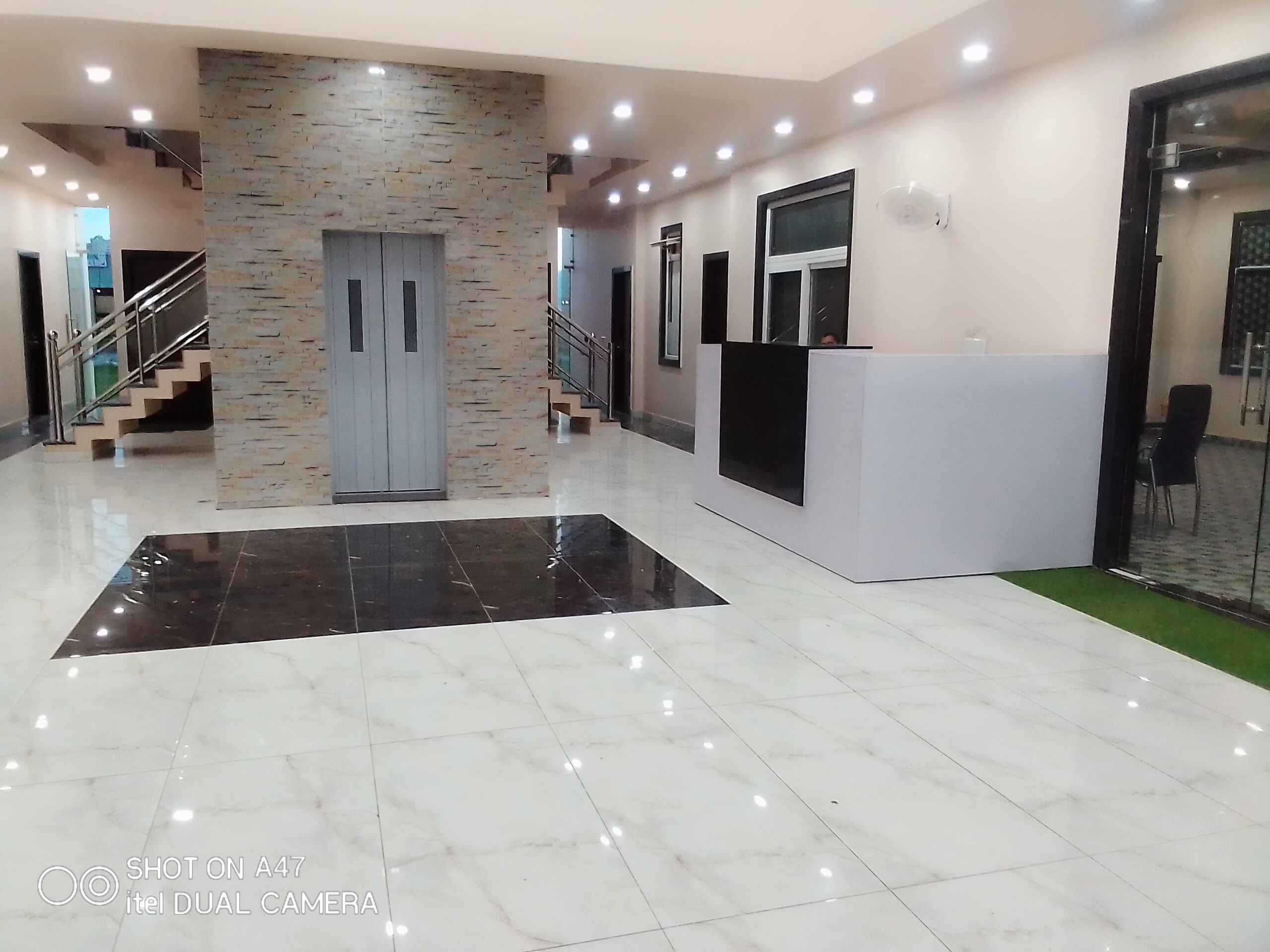 Main gallery