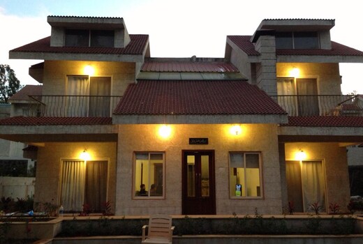 Pachu Bungalow | 3 BHK Luxury Villa