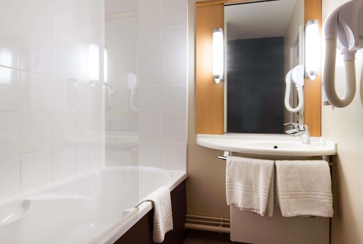 ibis Tours Nord