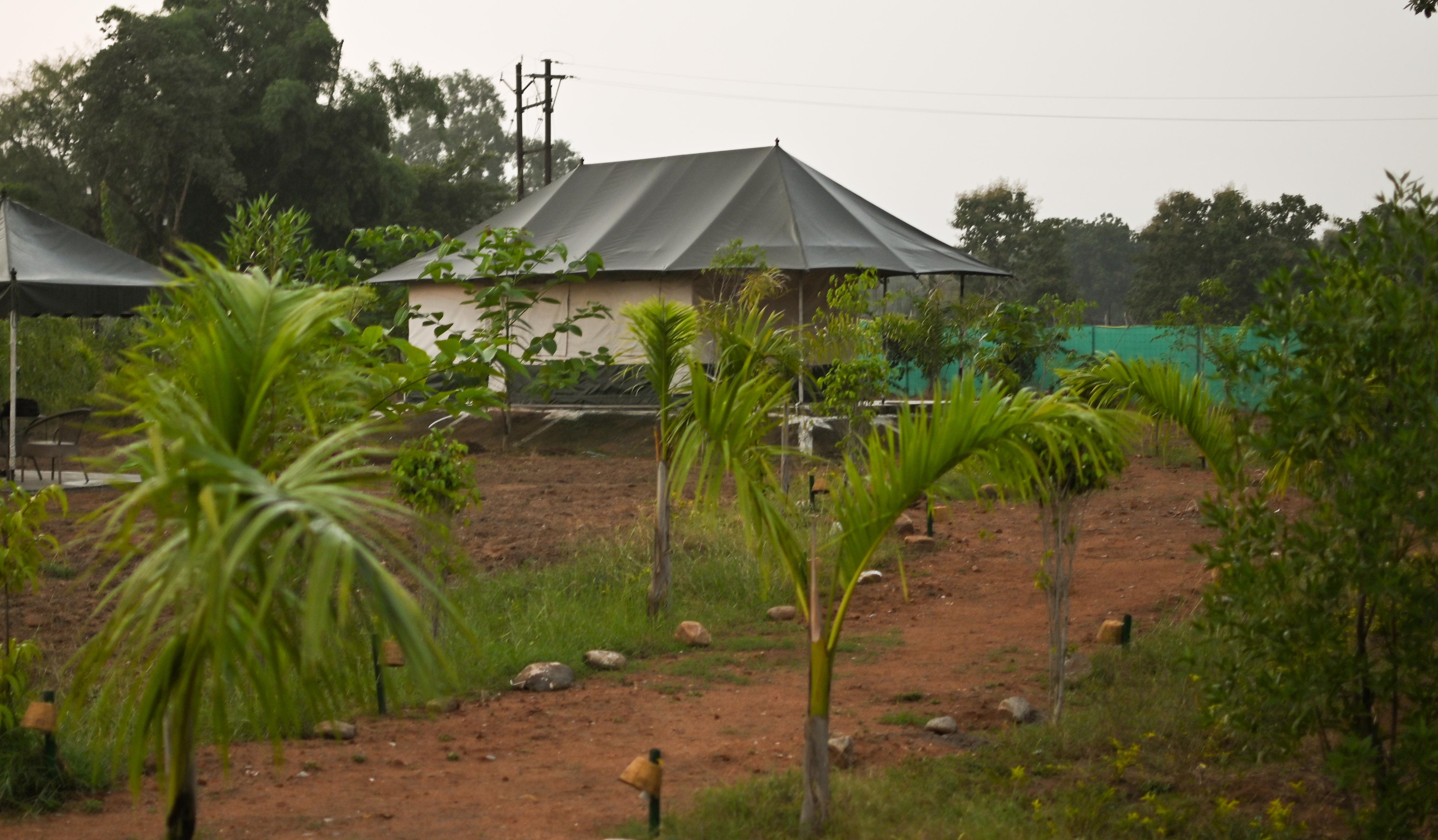 Bundeli resorts