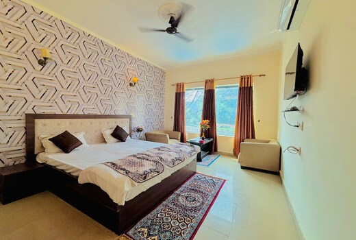 BIBOS HOTEL HILL VIEW