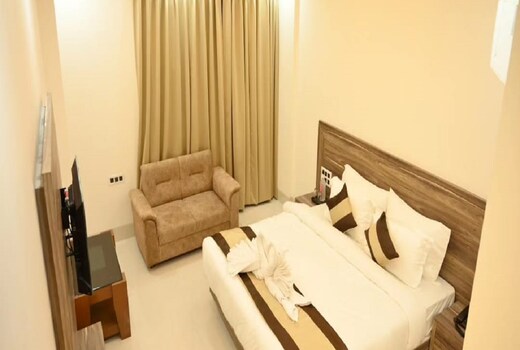 Hotel MAMA Paradise Inn Lucknow