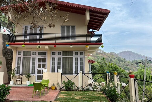 June Valley Luxury Holiday home