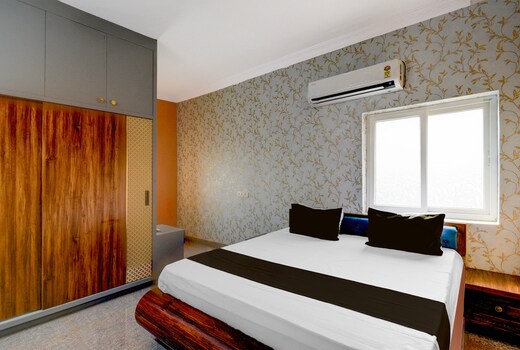 Hotel O US Homestay