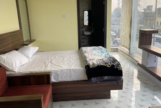 Hotel Shanti Palace Unit of YSS Enterprises