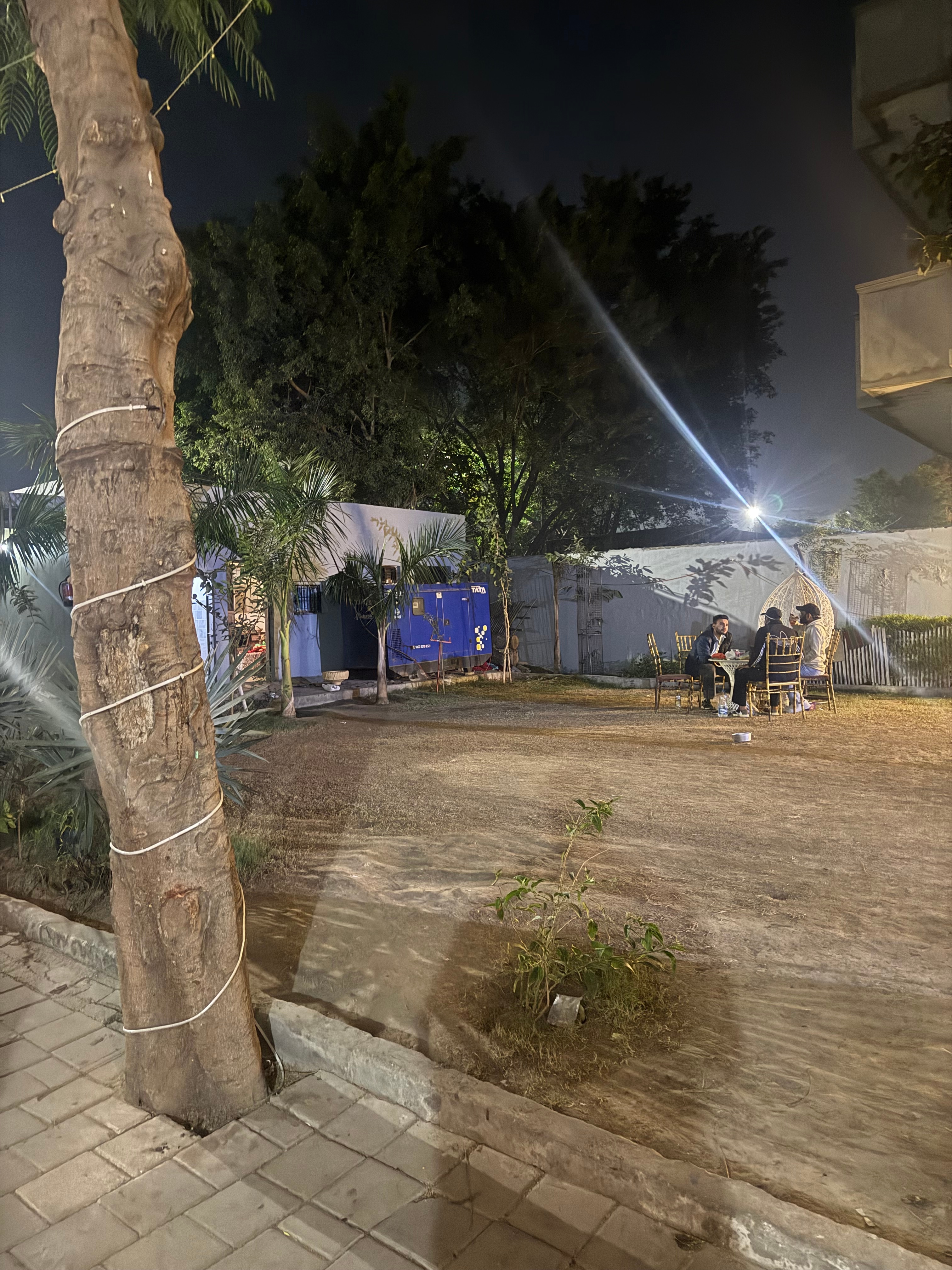 V'om hotel & garden