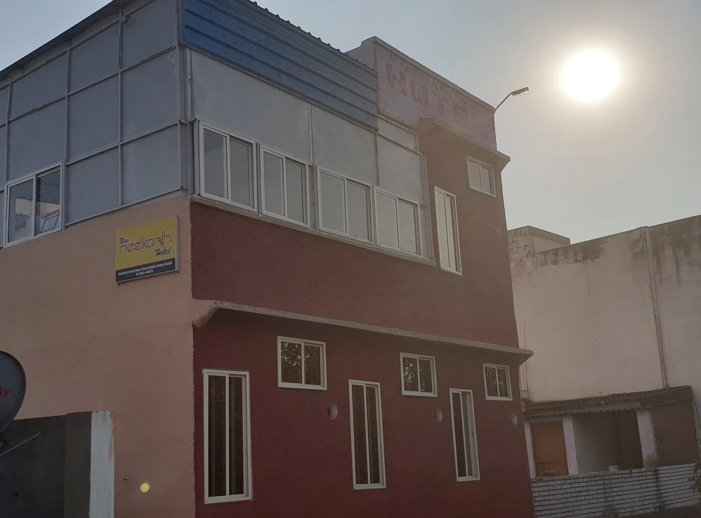 New Neel Kanth Hotel