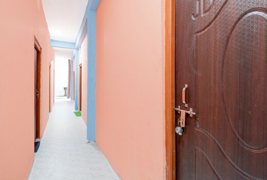 SPOT ON Hotel Bkr Rooms