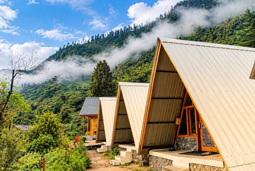 StonedAge Tosh | Mountain-view Cottages