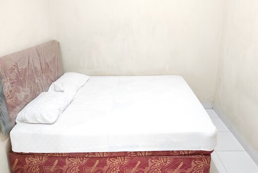 Hotel O Pondok Almirah
