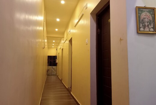 PRT REsidency Tiruchendur Rooms