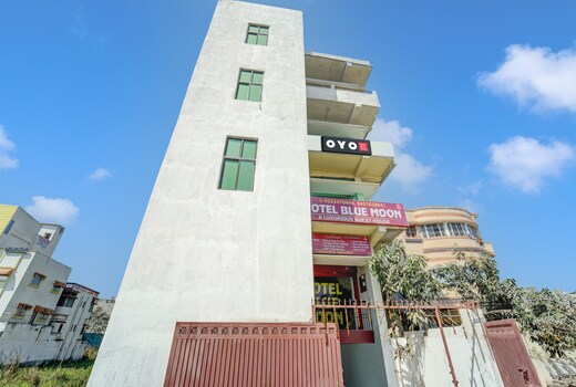 Hotel O Blue Moon