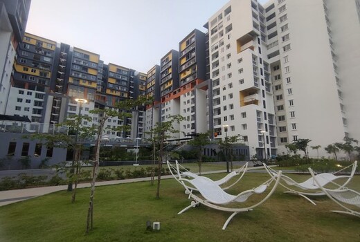 The View Signature Studio