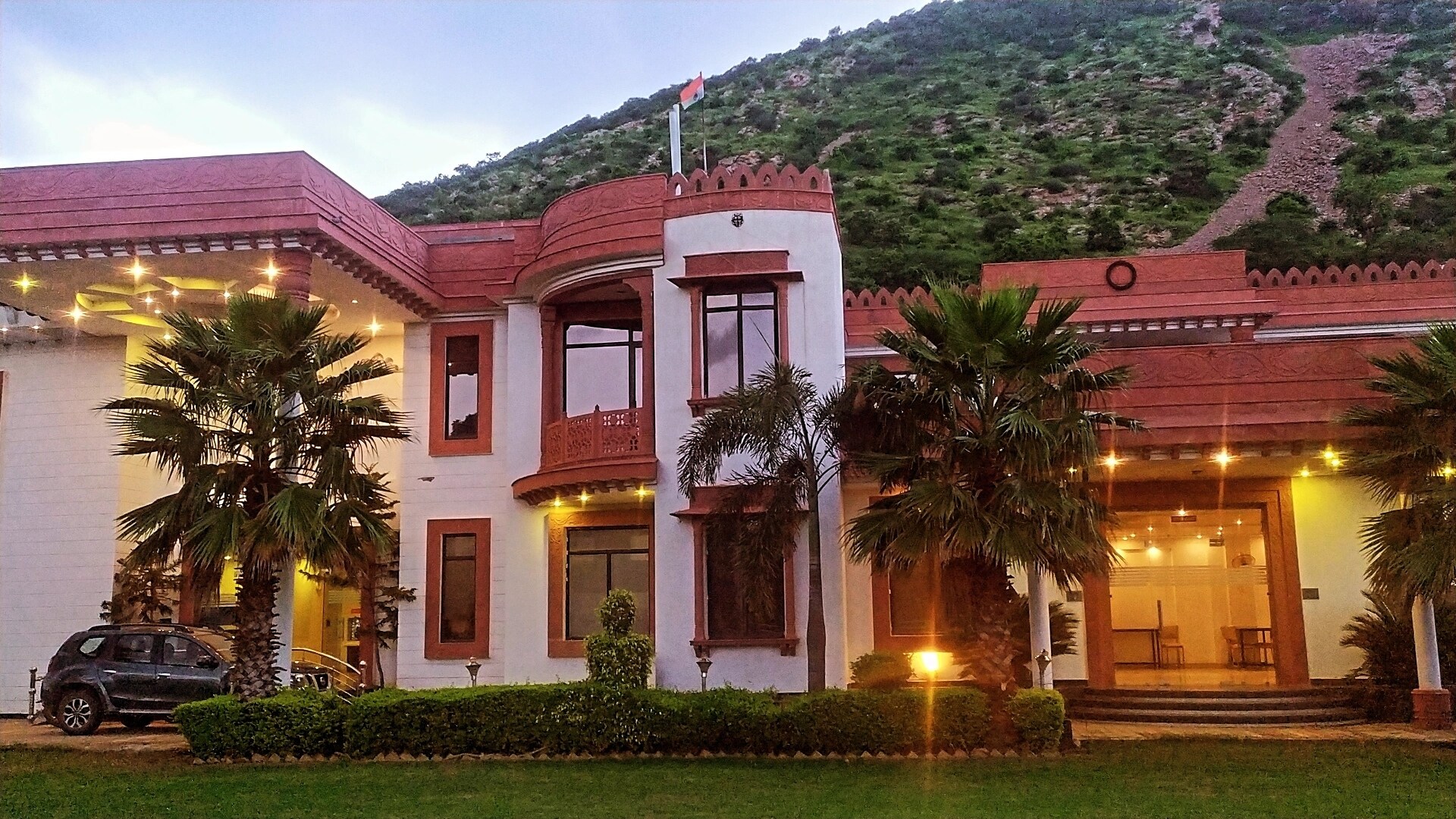 Main gallery