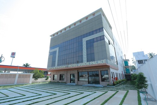 HOTEL ASHOK PALACE