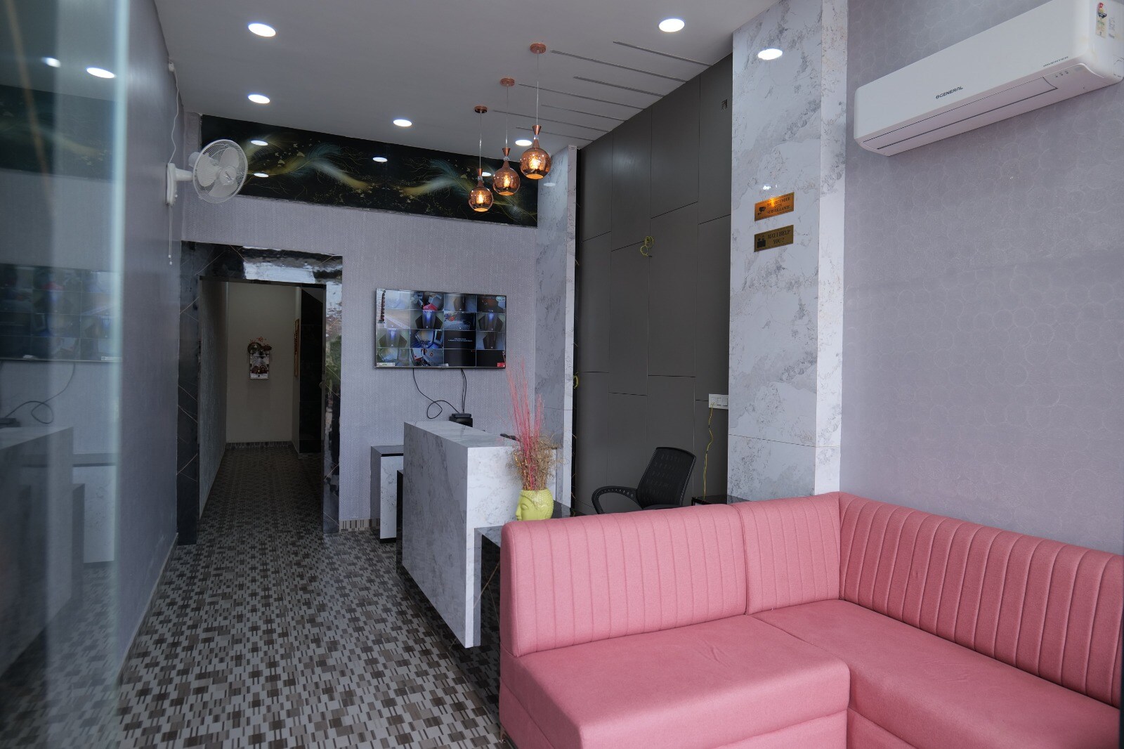 Main gallery