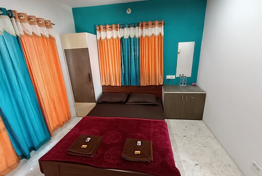 Delux home stay