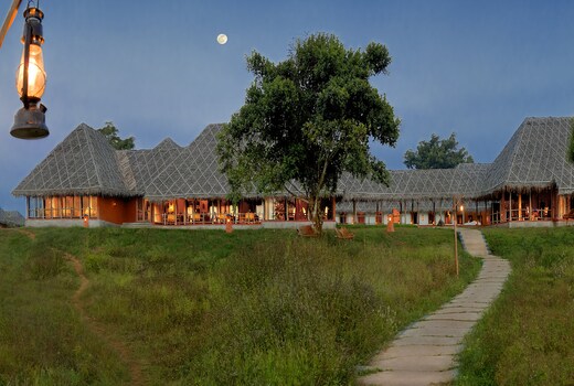 EVOLVE BACK, KABINI