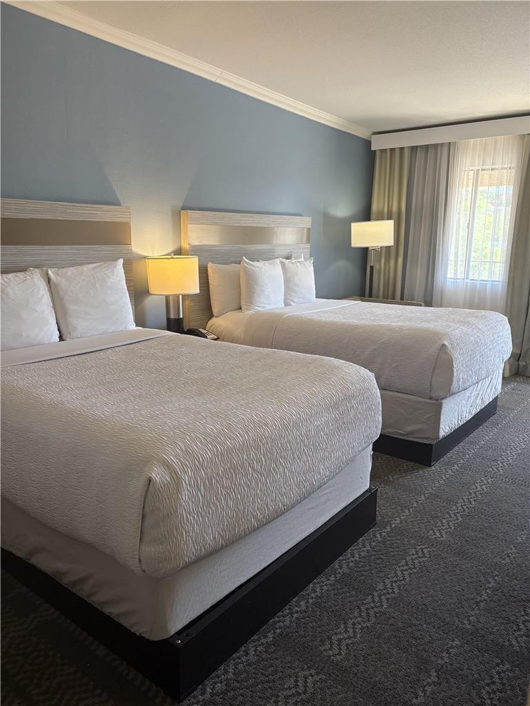 Best Western InnSuites Phoenix Hotel & Suites