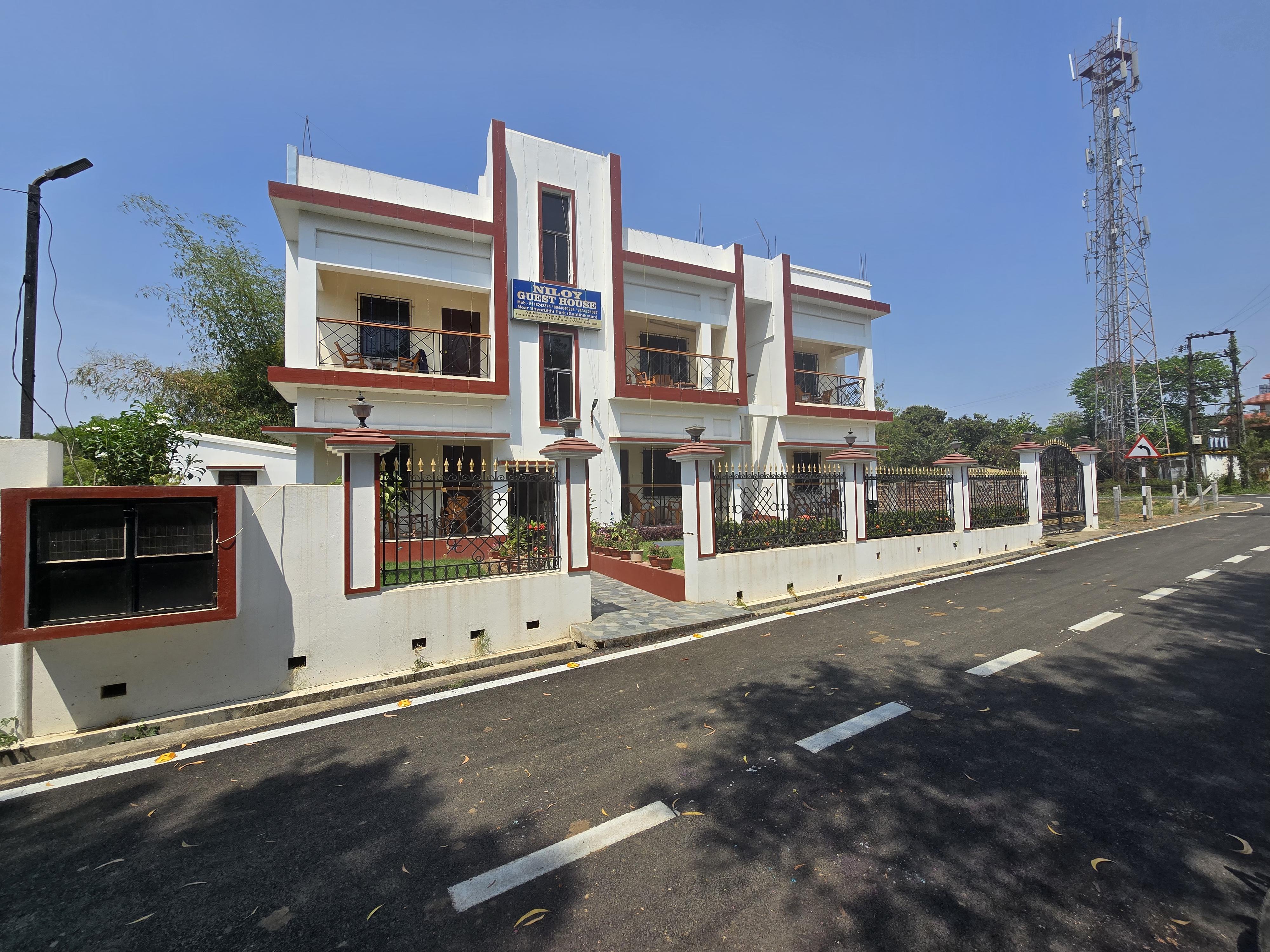 Niloy Guest House