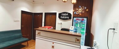 Hotel Galaxy BY SR Enterprise Palapor
