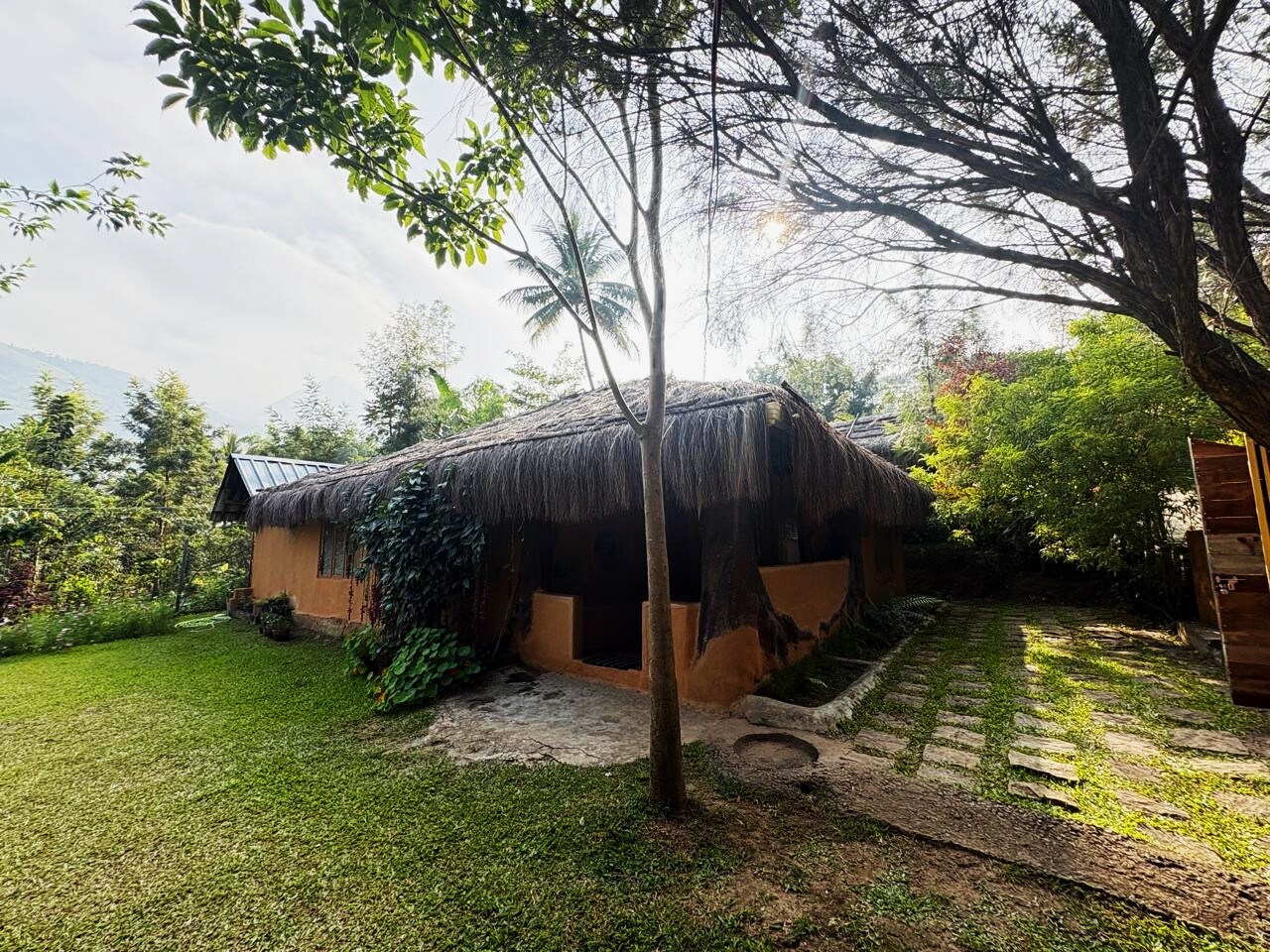 Nature Tones Mud House