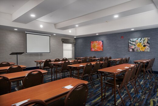 Hampton Inn by Hilton Eagle Pass