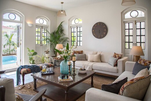 LohonoStays Monforte Villa F