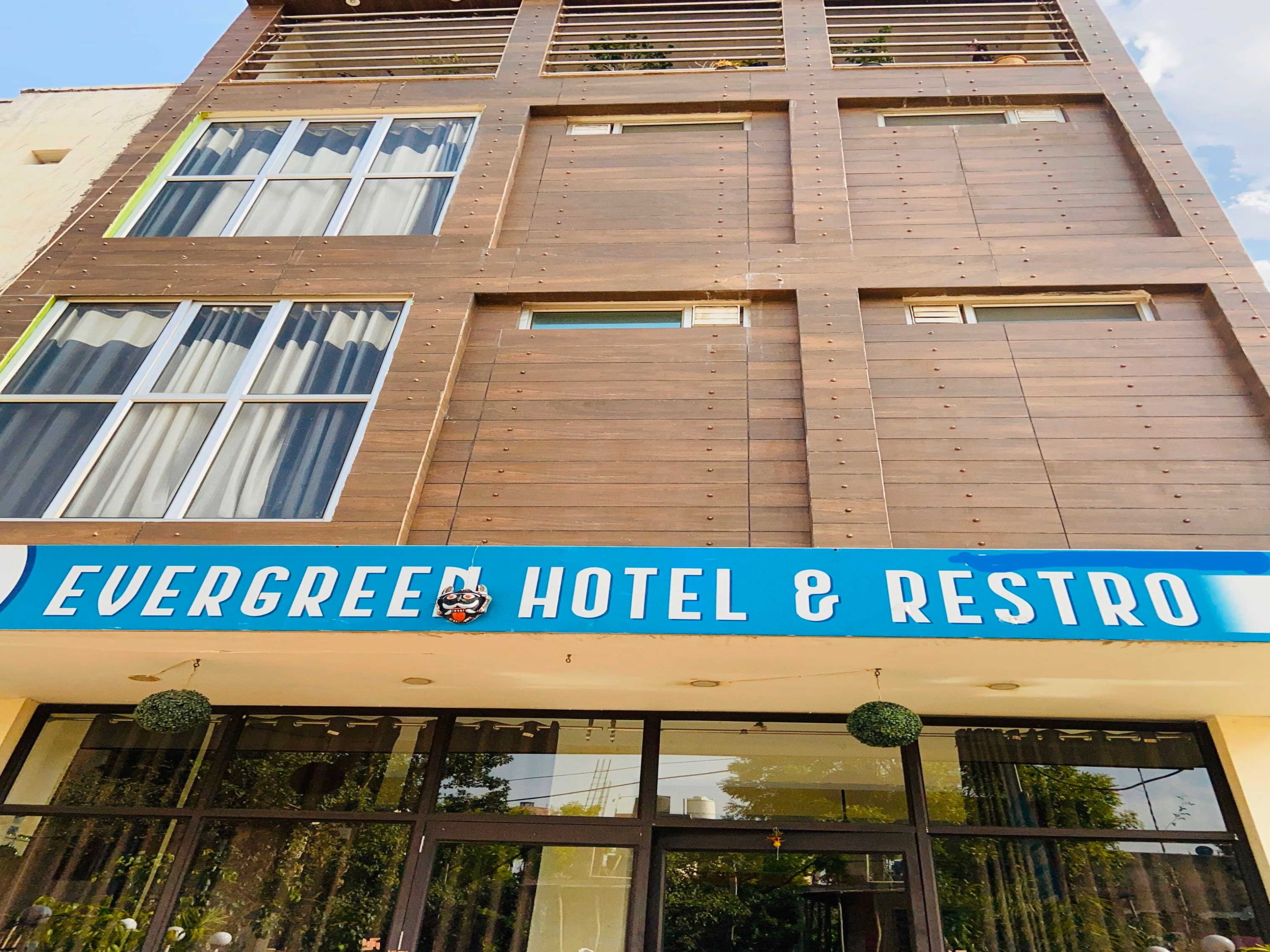 Hotel O Evergreen Hotel & Restro