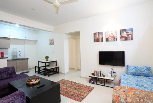 2 BHK Entire Flat Near E-City