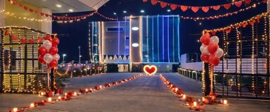 SAROJINI GARDEN HOTEL & RESTAURANT