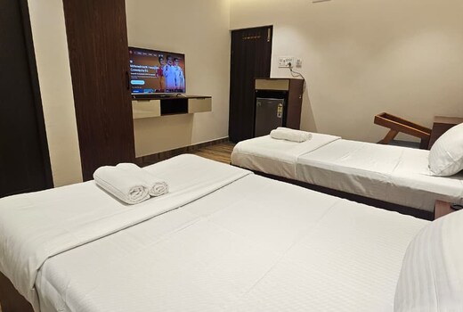 Chippy Residency Thoraipakkam