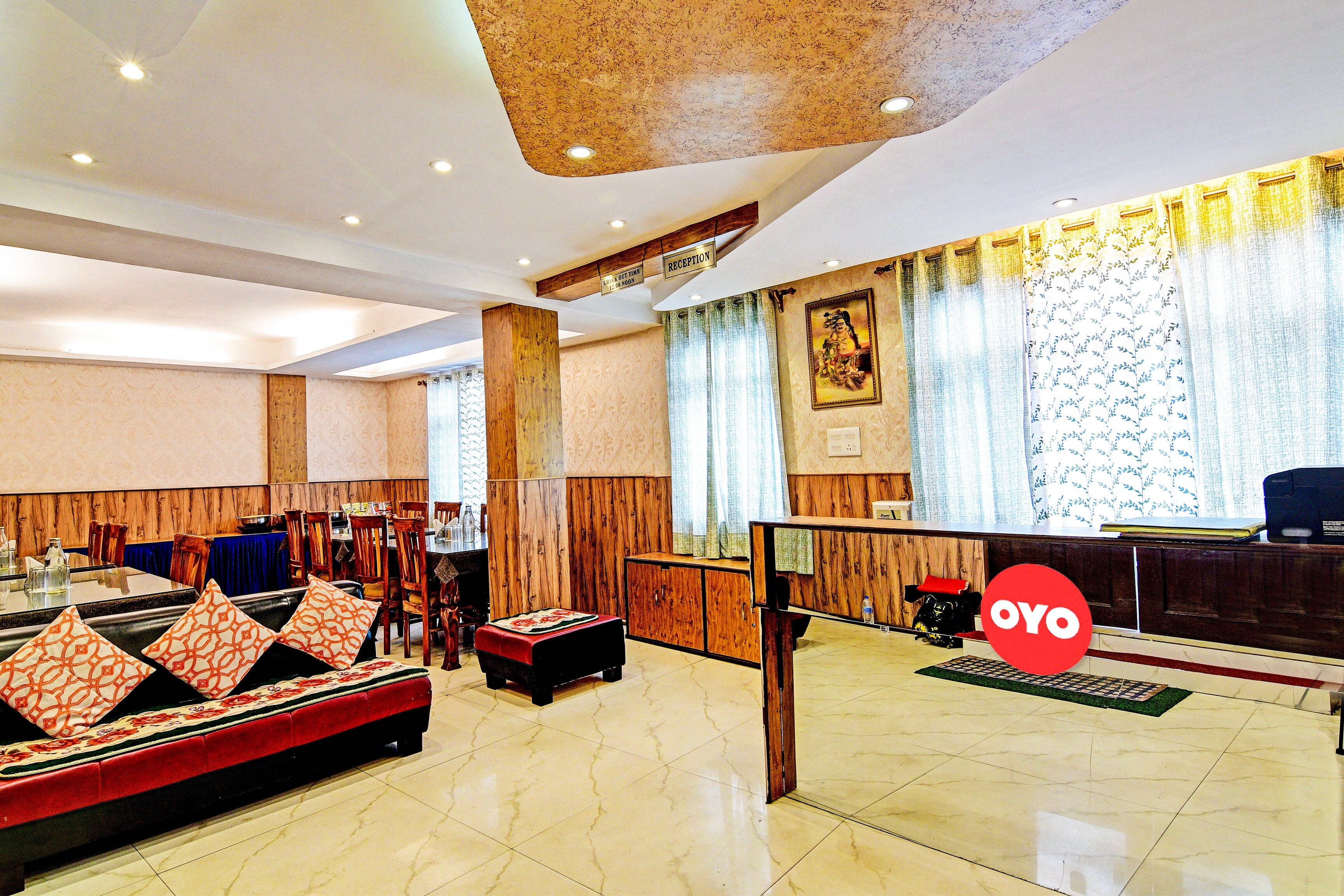Hotel O Shanti Palace