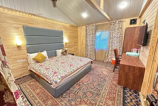 Dal View Resort