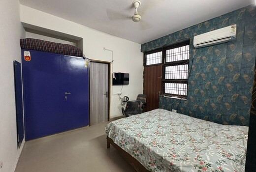 Awaraj Home Stay 2