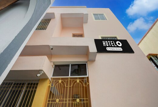 Super Hotel O Patliputra Golambar