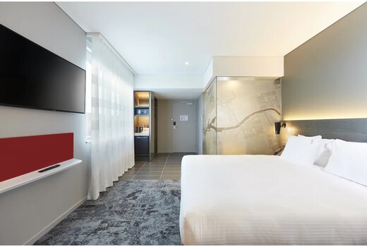 Holiday Inn VIENNA CITY