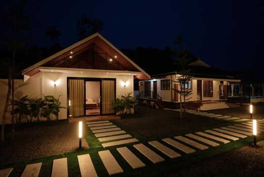 Cherai River View Pool Villa
