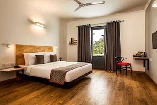 POP 84607F Hotel Kalgidhar Residency