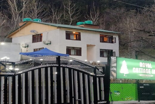 Royal Cottage Inn
