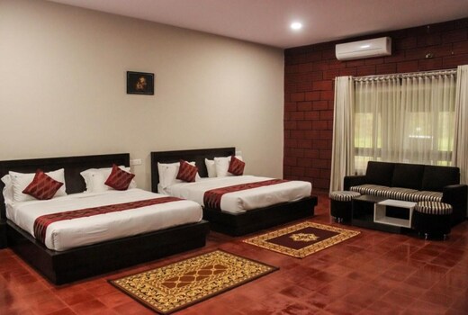 PAVANAPUTRA RESORTS