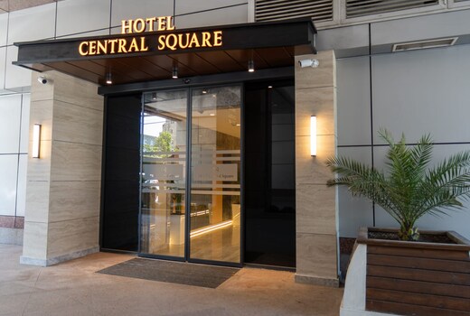 Central Square Hotel