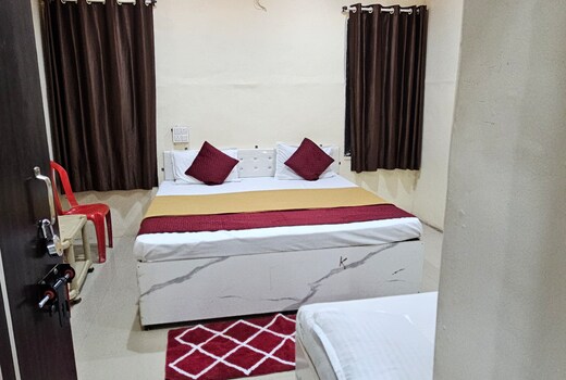 Godavari Lodge